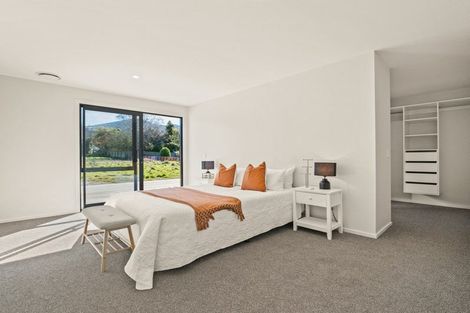 Photo of property in 21 Shirley Lane, Sawyers Bay, Port Chalmers, 9023