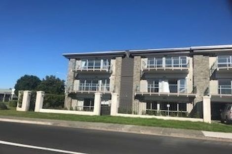 Photo of property in 304/252 Centreway Road, Orewa, 0931