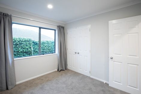 Photo of property in 12 Glastry Close, East Tamaki Heights, Auckland, 2016