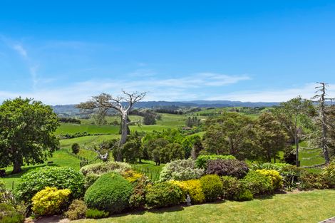 Photo of property in 34 Cherrington Road, Clevedon, Papakura, 2582