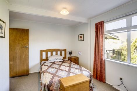 Photo of property in 18 Plunket Street, Tamatea, Napier, 4112