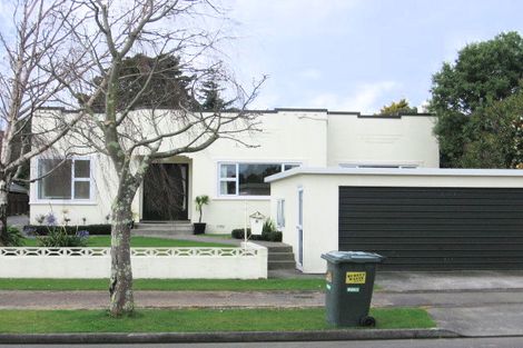 Photo of property in 9a Phoenix Avenue, Hokowhitu, Palmerston North, 4410