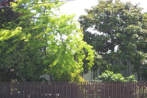 Photo of property in 127 Somerfield Street, Somerfield, Christchurch, 8024