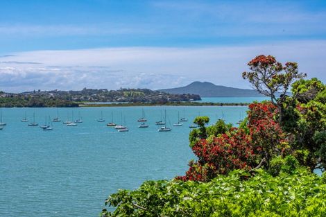 Photo of property in 28 Falstaff Place, Half Moon Bay, Auckland, 2012