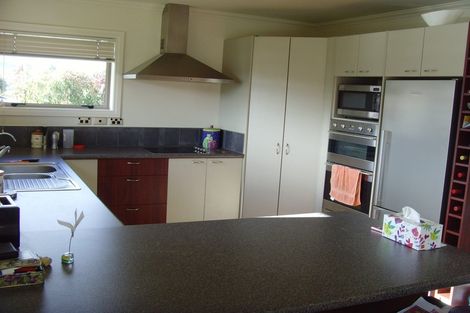 Photo of property in 4 Coburn Place, Lake Hayes, Queenstown, 9304