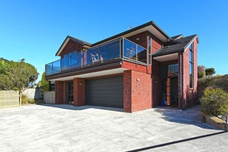 Photo of property in 115 Kirton Drive, Riverstone Terraces, Upper Hutt, 5018