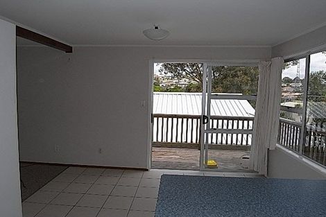 Photo of property in 35 Gallony Avenue, Massey, Auckland, 0614
