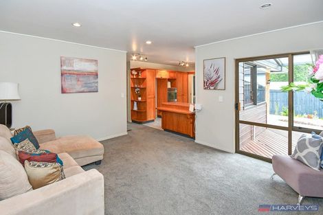 Photo of property in 4 Peretao Rise, The Gardens, Auckland, 2105