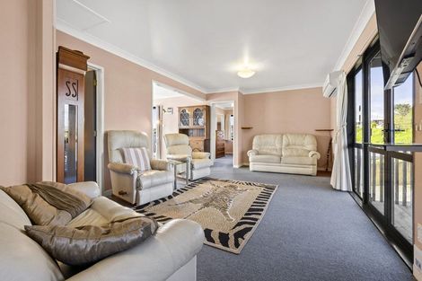 Photo of property in 34 Main Road, Raglan, 3225