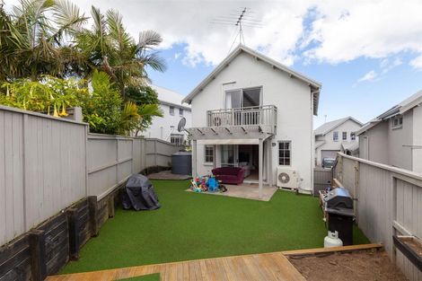 Photo of property in 10/9 Georgia Terrace, Albany, Auckland, 0632