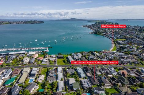 Photo of property in 32b Takutai Avenue, Bucklands Beach, Auckland, 2012