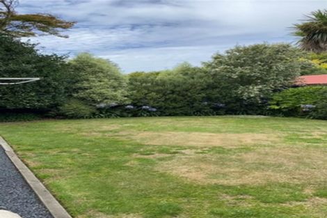 Photo of property in 2/64 Crofton Road, Harewood, Christchurch, 8051