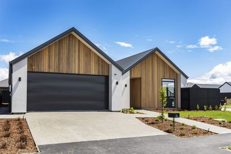 Photo of property in 21 Burkett Street, Marshland, Christchurch, 8051