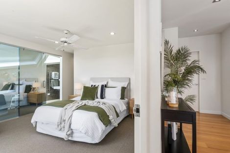 Photo of property in 11 Inga Road, Milford, Auckland, 0620