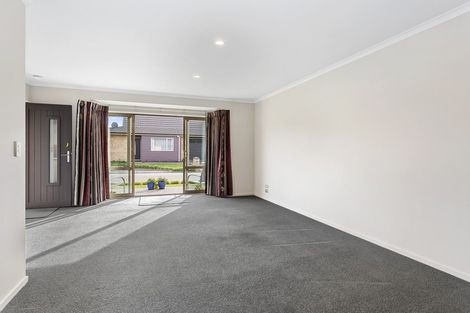 Photo of property in 3 Reeves Road, Rangiora, 7400