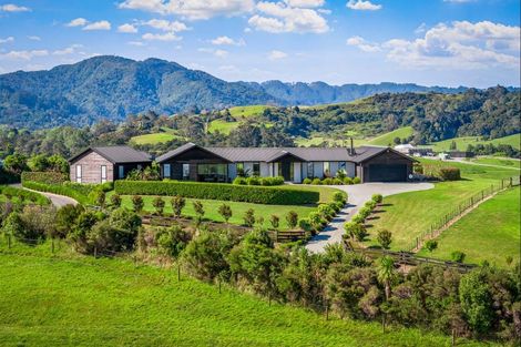 Photo of property in 16 Tamahunga Drive, Matakana, Warkworth, 0985