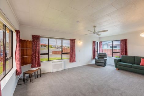 Photo of property in 8a Wellington Road, Waipukurau, 4200