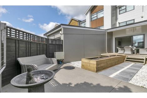 Photo of property in 30 Squadron Drive, Hobsonville, Auckland, 0616