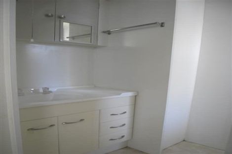 Photo of property in 1a Rimu Street, New Lynn, Auckland, 0600