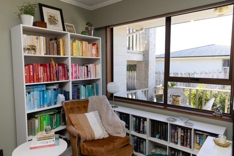 Photo of property in 57 Brydone Street, Edendale, 9825