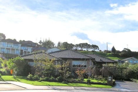 Photo of property in 14 Astor Place, Orewa, 0931