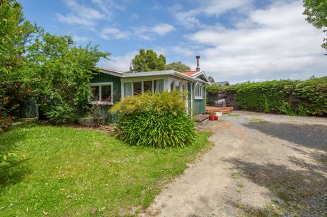 Photo of property in 16 Penfold Square, Leithfield, 7481