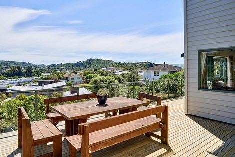 Photo of property in 42f James Cook Drive, Whitby, Porirua, 5024