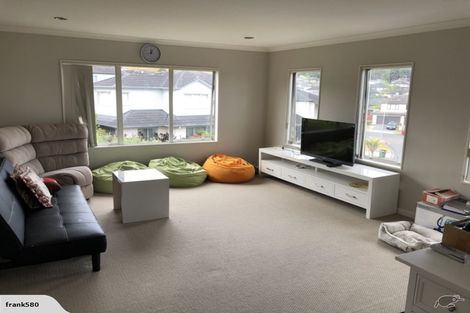 Photo of property in 8 Kouras Place, Flat Bush, Auckland, 2016