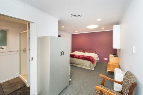 Photo of property in 24 Anakiwa Street, Kelvin Grove, Palmerston North, 4414