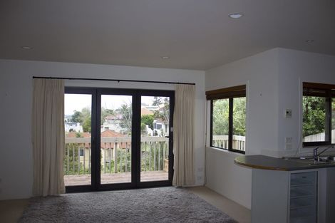 Photo of property in 15 Bushglen Court, Browns Bay, Auckland, 0630