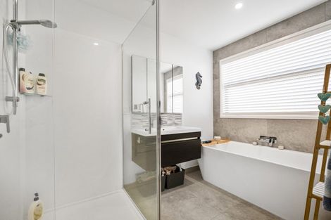 Photo of property in 31 Ridge Drive, Omokoroa, 3114