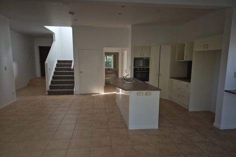 Photo of property in 17 Trimaran Drive, Gulf Harbour, Whangaparaoa, 0930