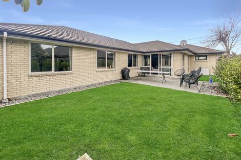 Photo of property in 9 Field Terrace, Upper Riccarton, Christchurch, 8041