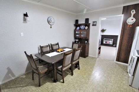 Photo of property in 69 Saint Andrews Drive, Tokoroa, 3420