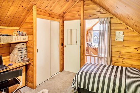 Photo of property in 41 Leeward Drive, Whitby, Porirua, 5024