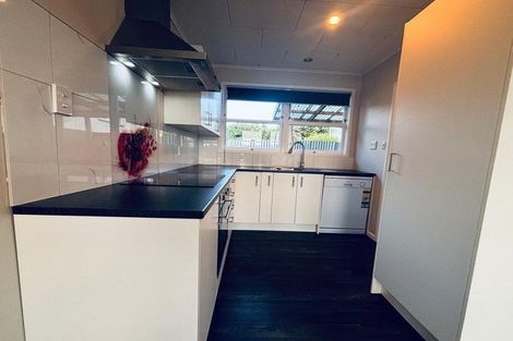 Photo of property in 2/56 Glasgow Road, Pukekohe, 2120