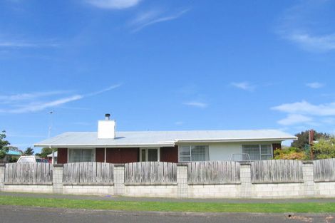 Photo of property in 32 Totara Street, Te Hapara, Gisborne, 4010