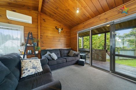 Photo of property in 86 Valley Road, Paraparaumu, 5032