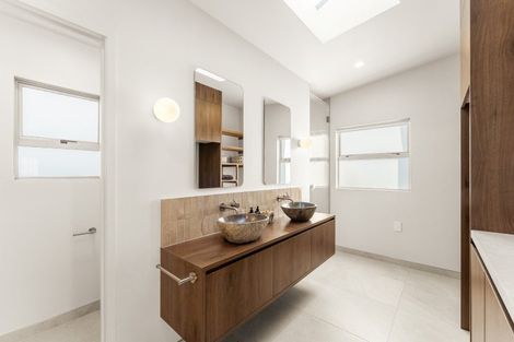 Photo of property in 16b Clyde Street, Mount Maunganui, 3116