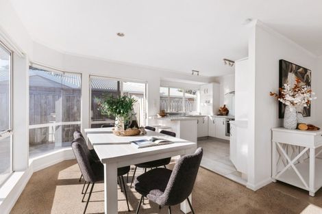 Photo of property in 50 Pacific View Road, Papamoa Beach, Papamoa, 3118