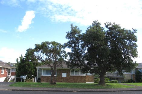 Photo of property in 2/29 Eban Avenue, Hillcrest, Auckland, 0627