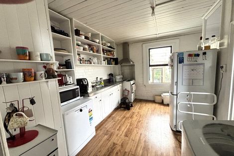 Photo of property in 16 Howe Street, North Dunedin, Dunedin, 9016