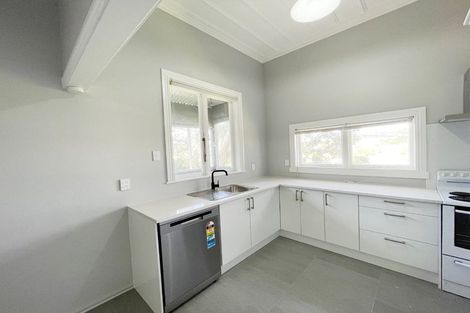 Photo of property in 30 Potatau Street, Grey Lynn, Auckland, 1021