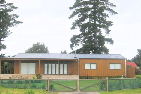 Photo of property in 114 Ake Ake Avenue, Matarangi, Whitianga, 3592