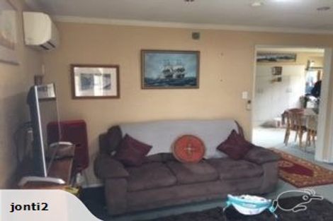 Photo of property in 6 Spencer Street, Alexandra, 9320