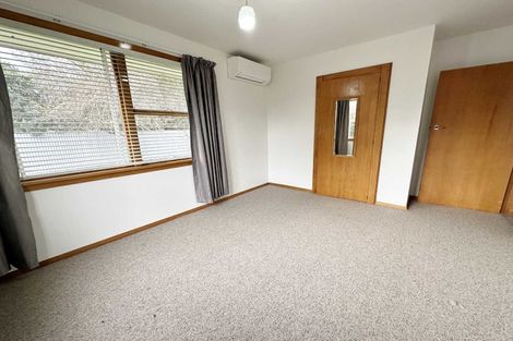 Photo of property in 17 Fairmile Place, Russley, Christchurch, 8042