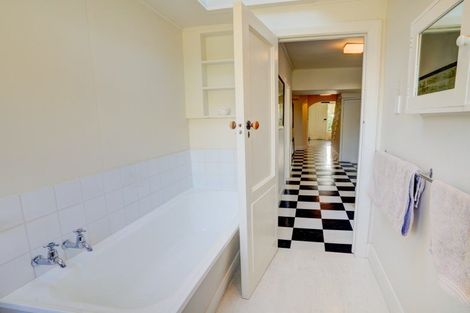 Photo of property in 18 Ngatitama Street, Nelson South, Nelson, 7010