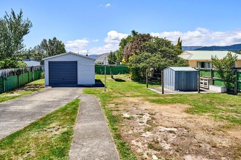Photo of property in 7 Massey Street, Elderslea, Upper Hutt, 5018