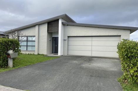 Photo of property in 35 Kuhanui Drive, Karaka, Papakura, 2113
