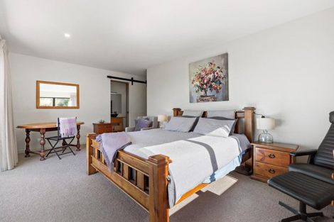 Photo of property in 9 Arran Lane, Jacks Point, Queenstown, 9371